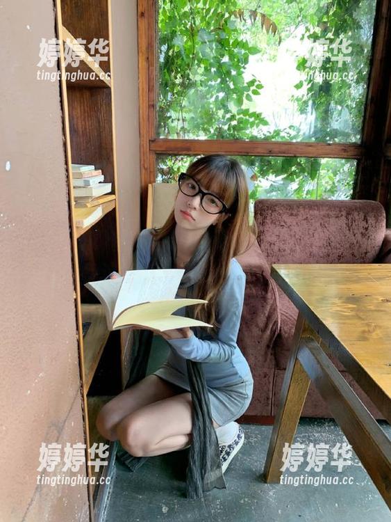 快来围观51吃瓜app的爆料，争议不断，感情线好复杂～