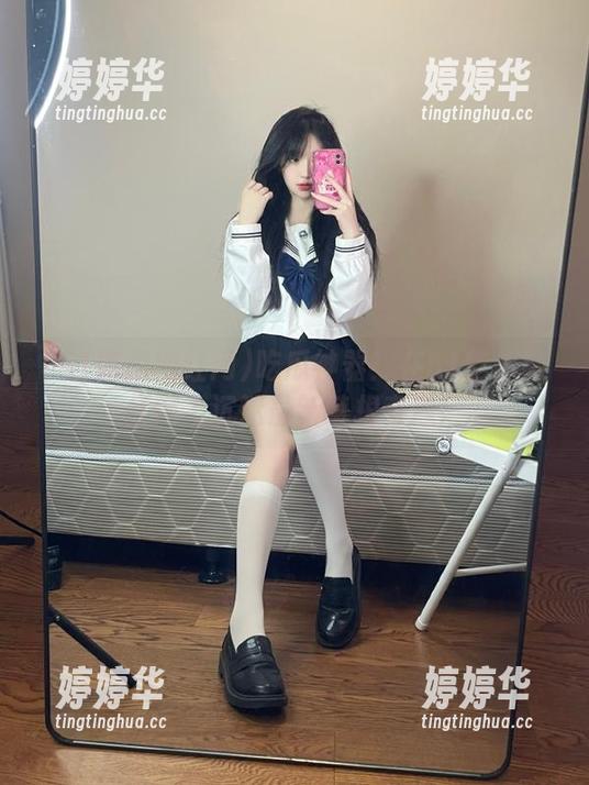 51吃瓜网红网 吃瓜神器!在51吃瓜网红网上沉迷最新草根奇遇!