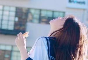 51最新吃瓜官网让你看到的反差，简直是‘真·戏如人生’啊！