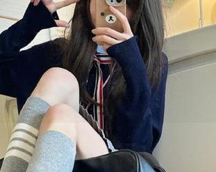 718吃瓜网苹果版，不怕吃不到热瓜的你！
