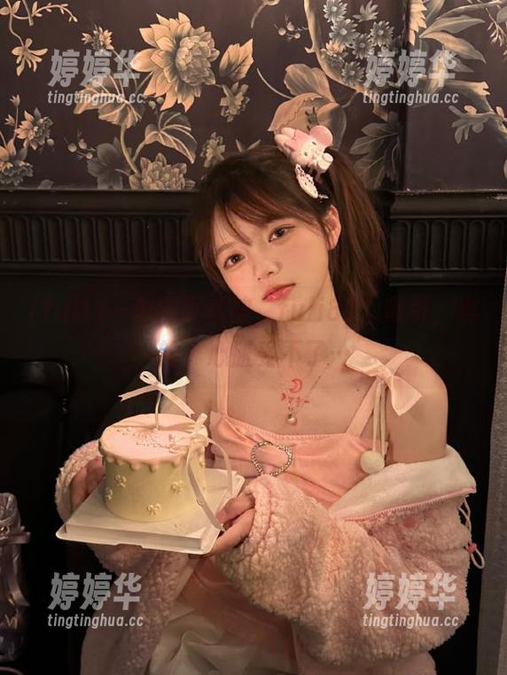 fuli 一进网页就被“fuli87”吸引,真的,心脏受不了…