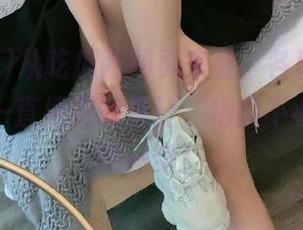 从吃瓜网网页来看，各种热门事件就像一直摇晃的果汁，稍微不小心就会溅一身！
