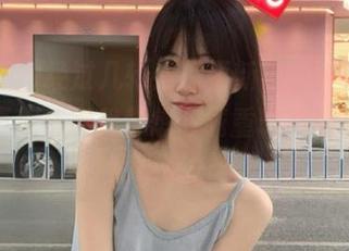 经过几轮应用更新，现在吃瓜网的首页观察得我都想下载重玩几遍了，设计师真有一套！