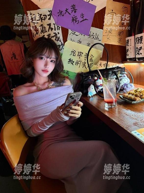吃瓜网 又一波神操作,看看“吃瓜网”app的爆料把大家玩得翻了天!