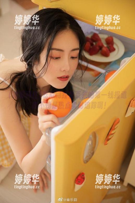 吃瓜网红 吃瓜网红首页来的第一线报道,真不愧是热点实时追踪啊!