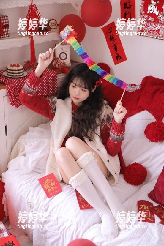 吃瓜网红 观看“吃瓜网红”这场秀,真的像在翻滚的怪圈里…