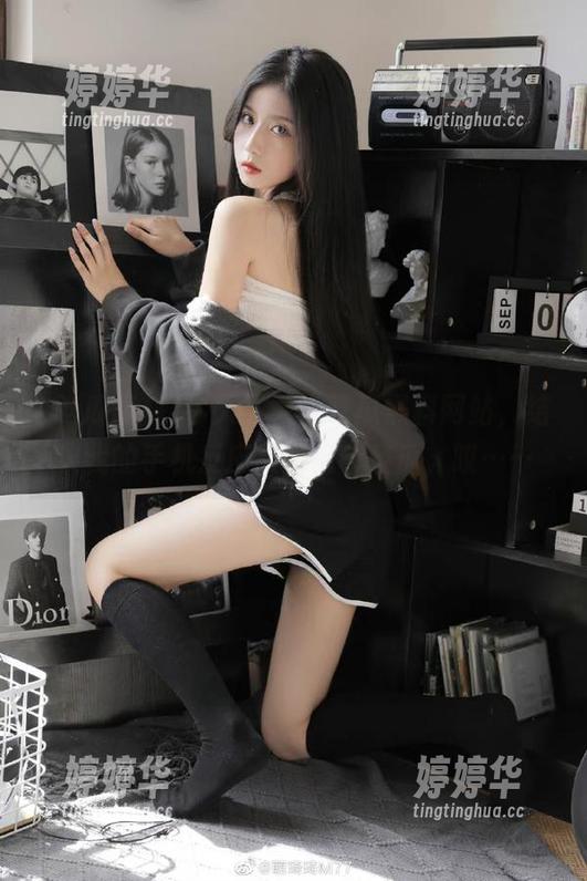 今天下载了吃瓜黑料网站，结果我的手机反应慢到像个傻瓜，哎……
