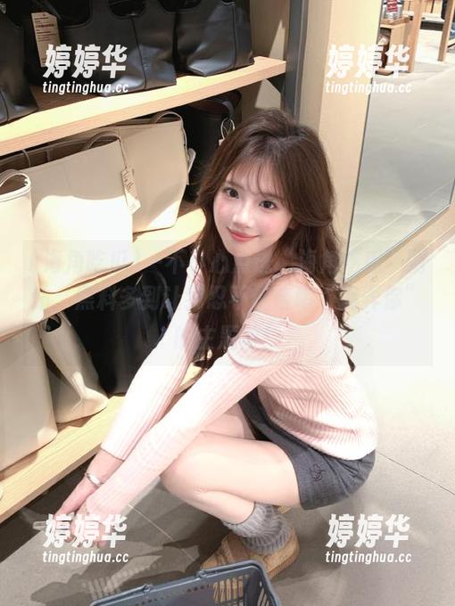 海角吃瓜 一不小心点进“海角吃瓜”网站,黑料多到让我忍不住合唱“捉弄你”的主题曲!