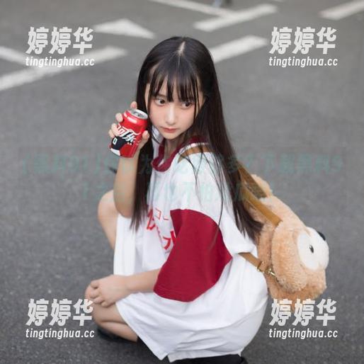 黑料91 你以为你吃得够多?下载黑料91之后,再也不怕没瓜嚼!