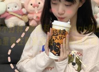 刷黑料不打样app的时候，心里竟在默默想着：这瓜真香啊。