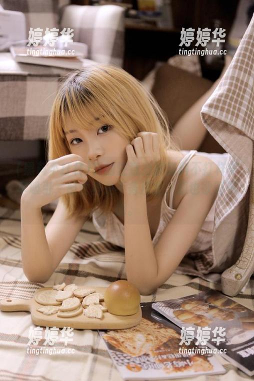 黑料不打样 我的注意力被黑料不打样牢牢吸引,感觉虽是不务正业,却也欲罢不能。