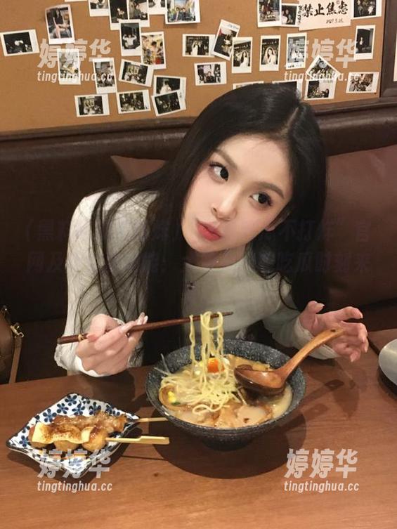 黑料吃瓜不打烊 “黑料吃瓜不打烊”官网及其免费功能:大快朵颐的吃瓜时刻来袭。