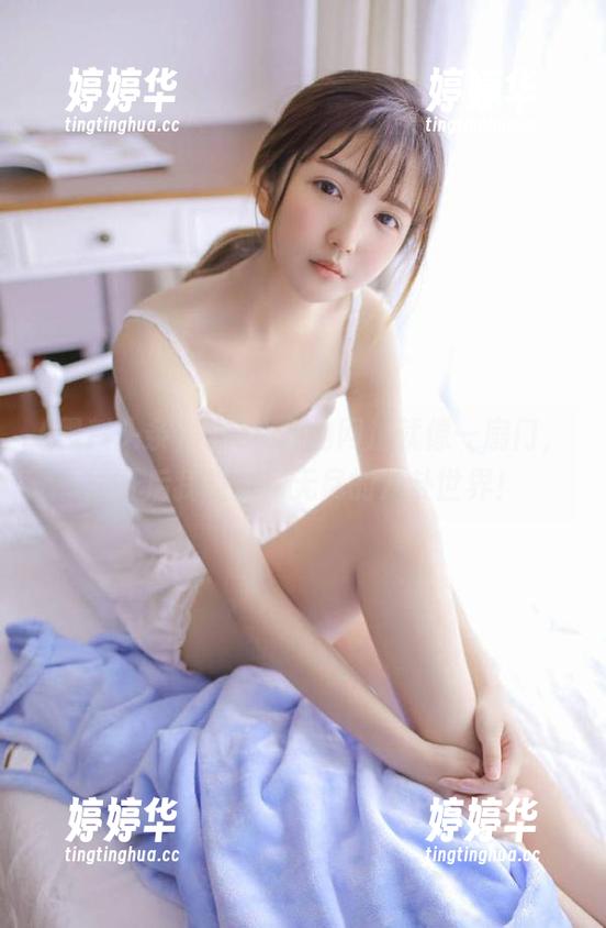 黑料头条 黑料头条的网址就像一扇门,推开后我陷入了无尽的八卦世界!