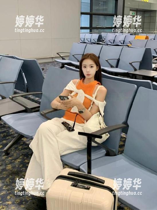 黑料社 黑料社在线,反差大得我一时间怀疑自己的记忆…