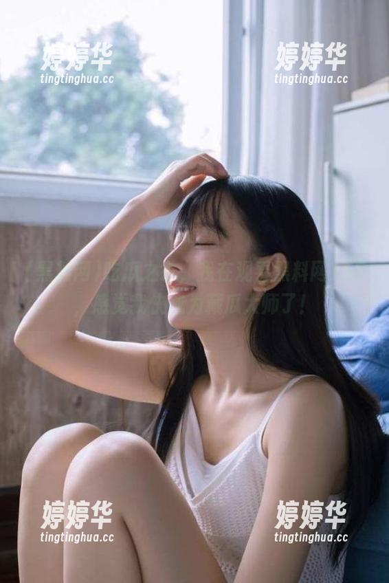 黑料网 吃瓜之余,我在观看黑料网155,感觉我快成为藏瓜大师了!