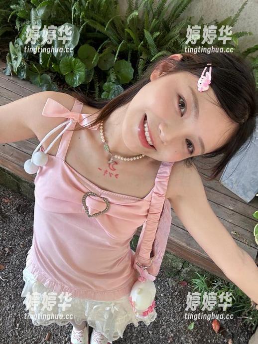 黑料网站 观看黑料网站的“回家地址”,我手捧爆米花,心里默默盘算着…